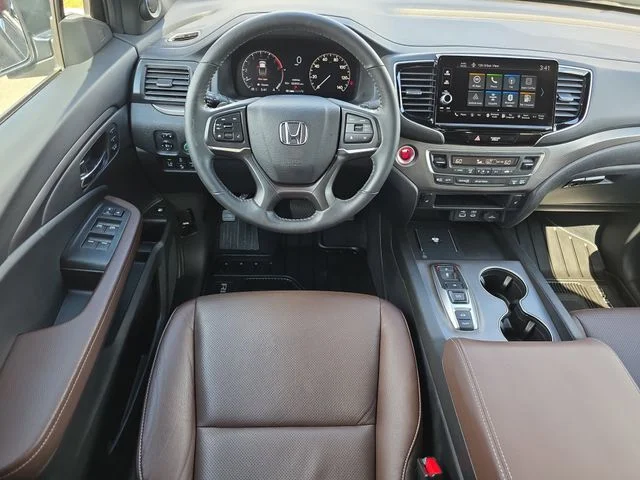 Used 2024  Honda RTL image 12