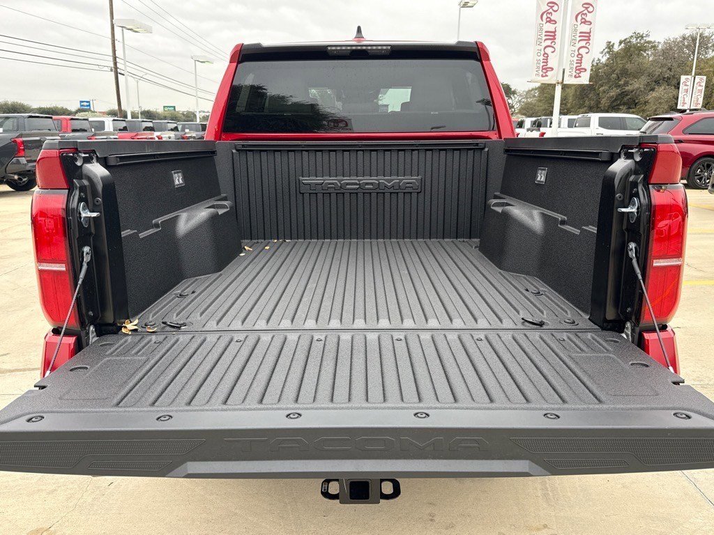 2026 Toyota Tacoma SR5 - Photo 10
