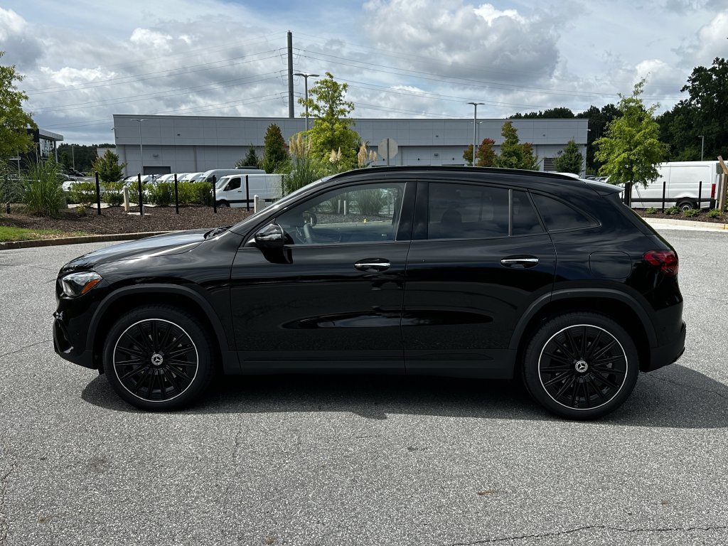 New 2026 Night Black Mercedes-Benz GLA 250 image 42