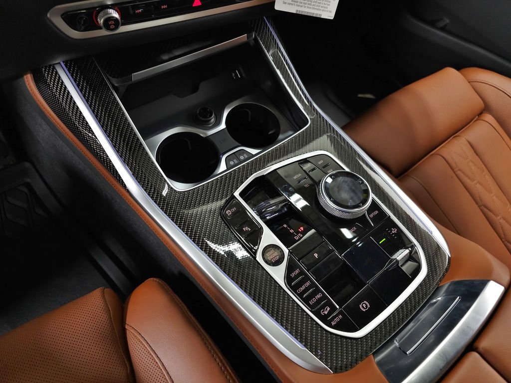 Used 2026 Gray Metallic BMW M60i image 32