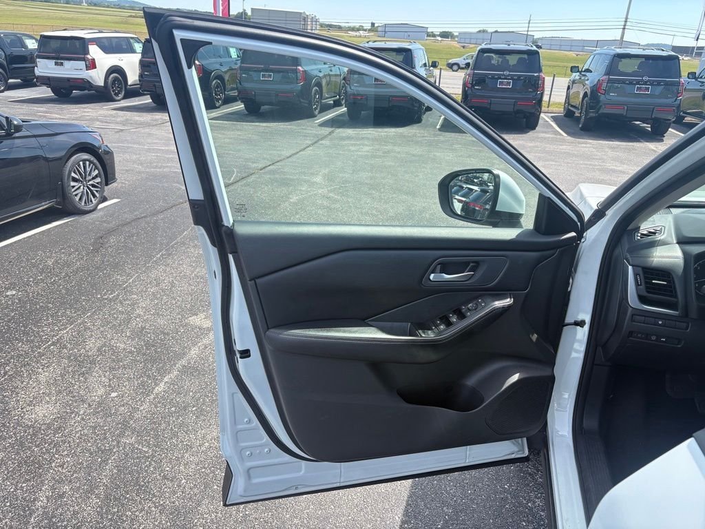Certified Used 2025 White Nissan SV image 15
