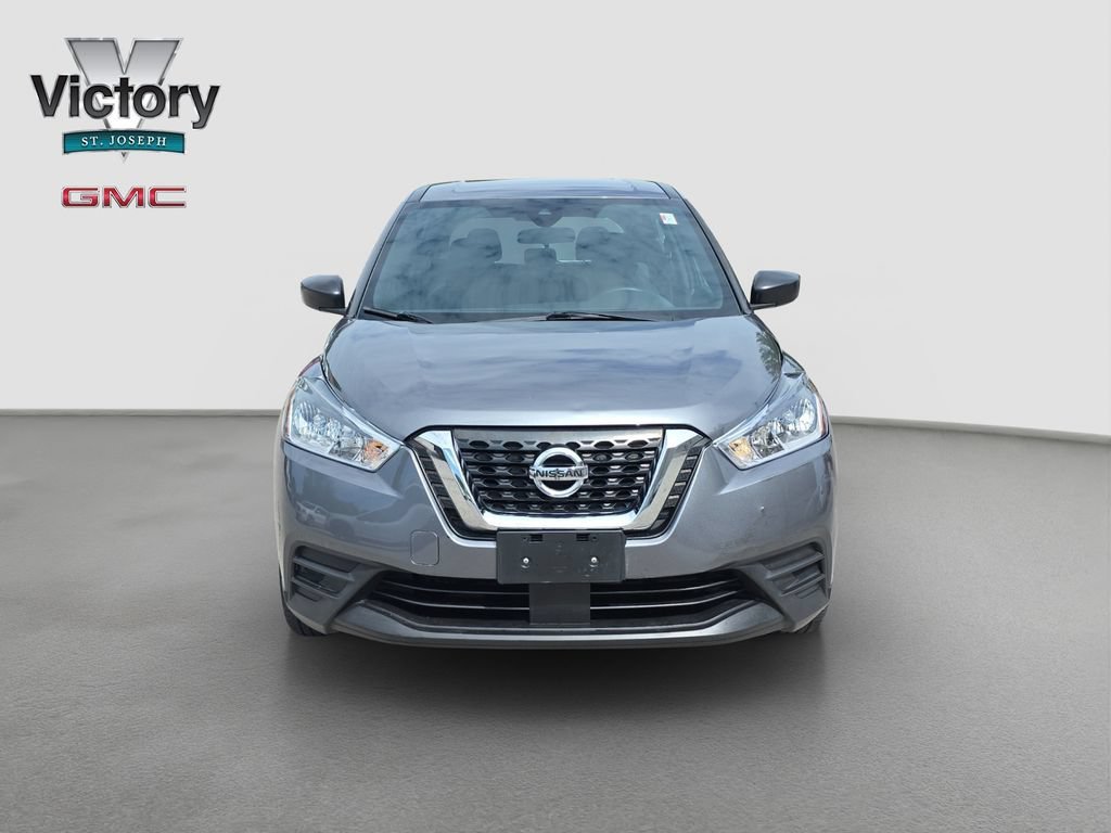 Used 2020 Nissan Kicks S with VIN 3N1CP5BV4LL505371 for sale in Saint Joseph, MO