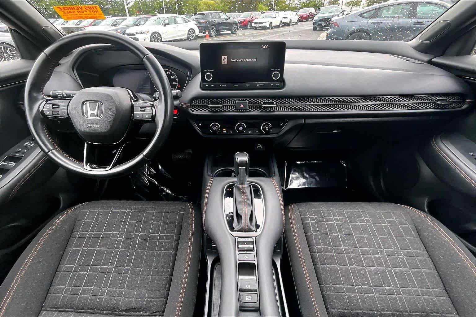 2025 Honda HR-V Sport - Photo 16