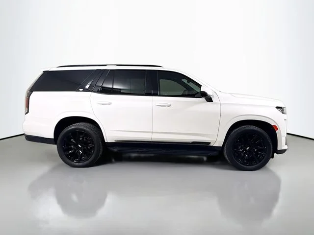 Used 2022 White Cadillac Sport image 4