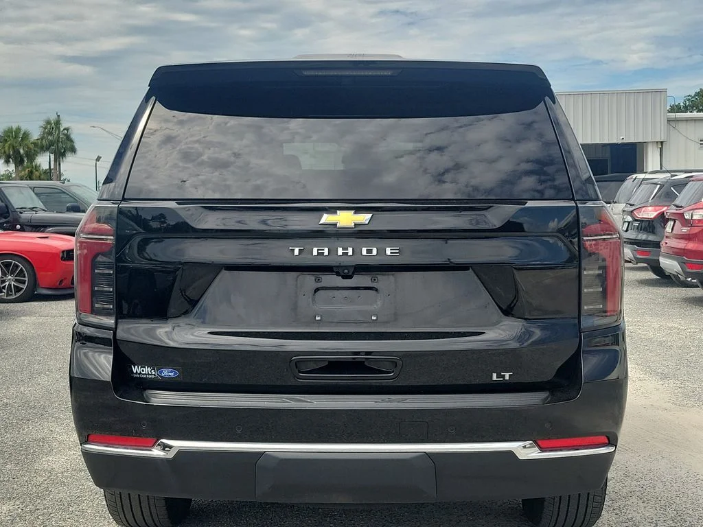 Used 2025 Black Chevrolet LT image 9