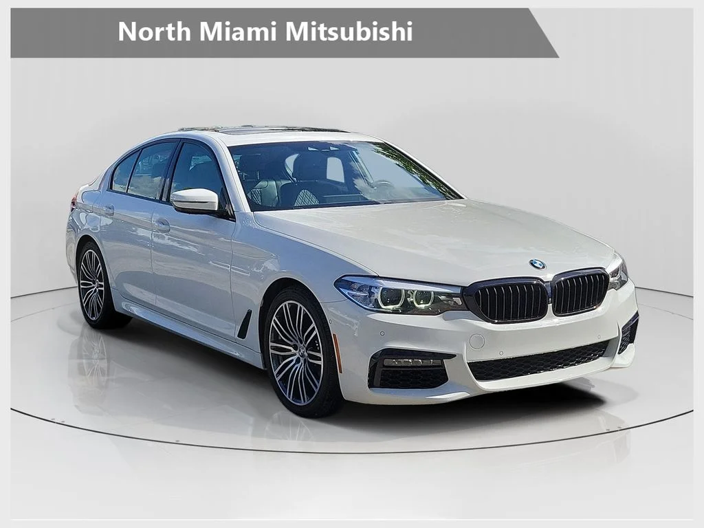 Used 2020 White BMW 540i xDrive image 1