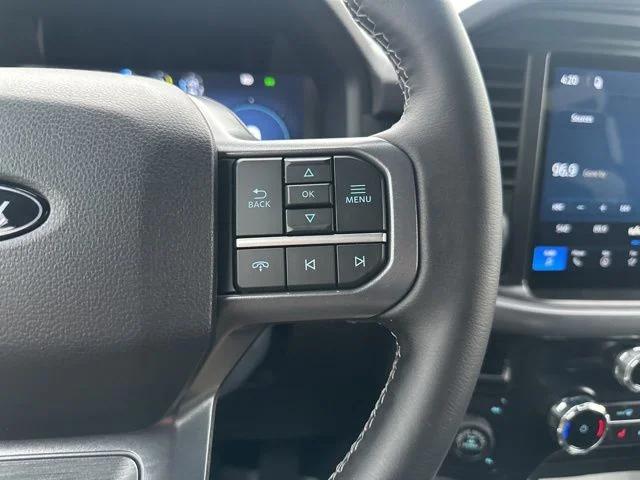 New 2026 Carbonized Gray Metallic Ford XLT image 39