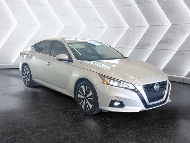 2022 Nissan Altima 2.5 SL