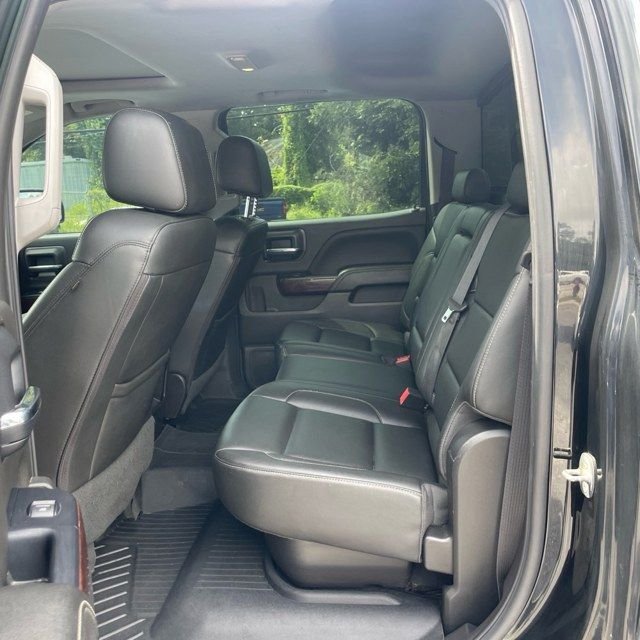 Used 2018 Black GMC SLT image 11