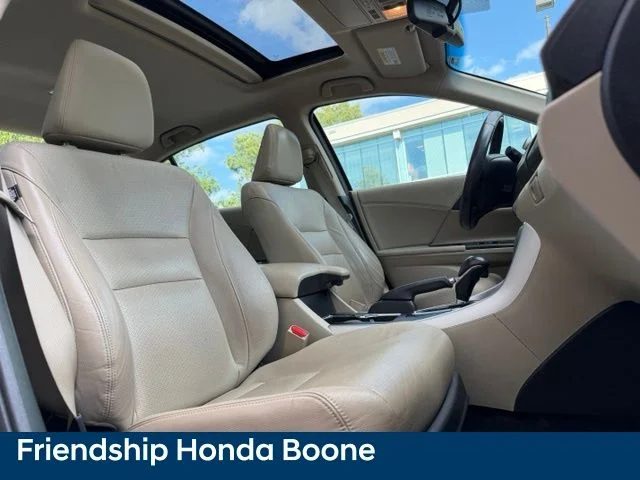 Used 2013 Red Honda EX-L image 42