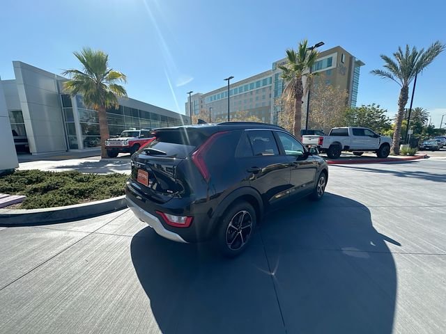 New 2026 Aurora Black Pearl Kia LX image 7