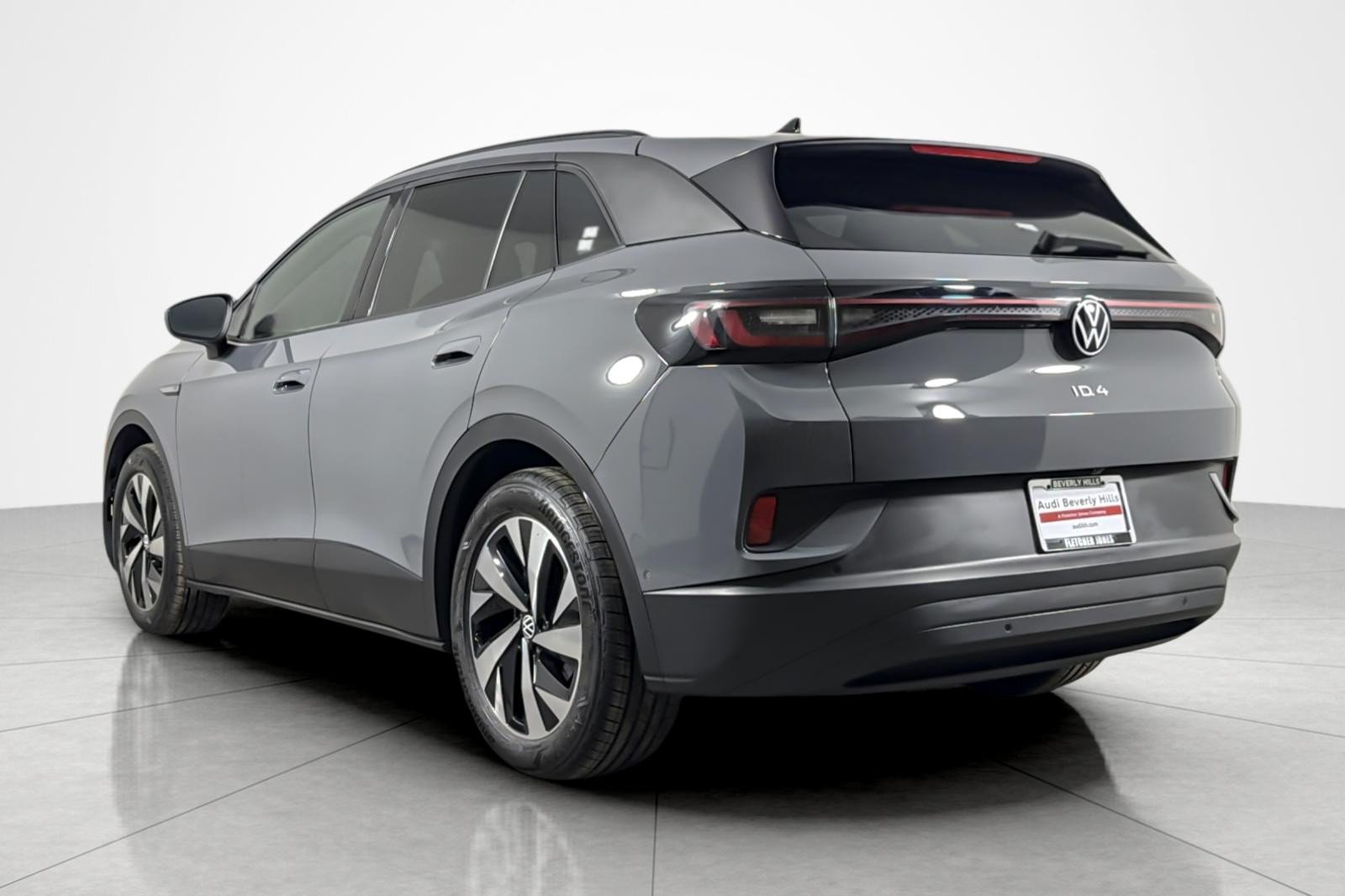 Used 2023 Pure Gray Volkswagen Pro RWD w/LG Battery image 3