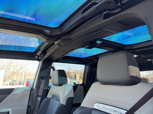 2026 GMC HUMMER EV 2X - Photo 112
