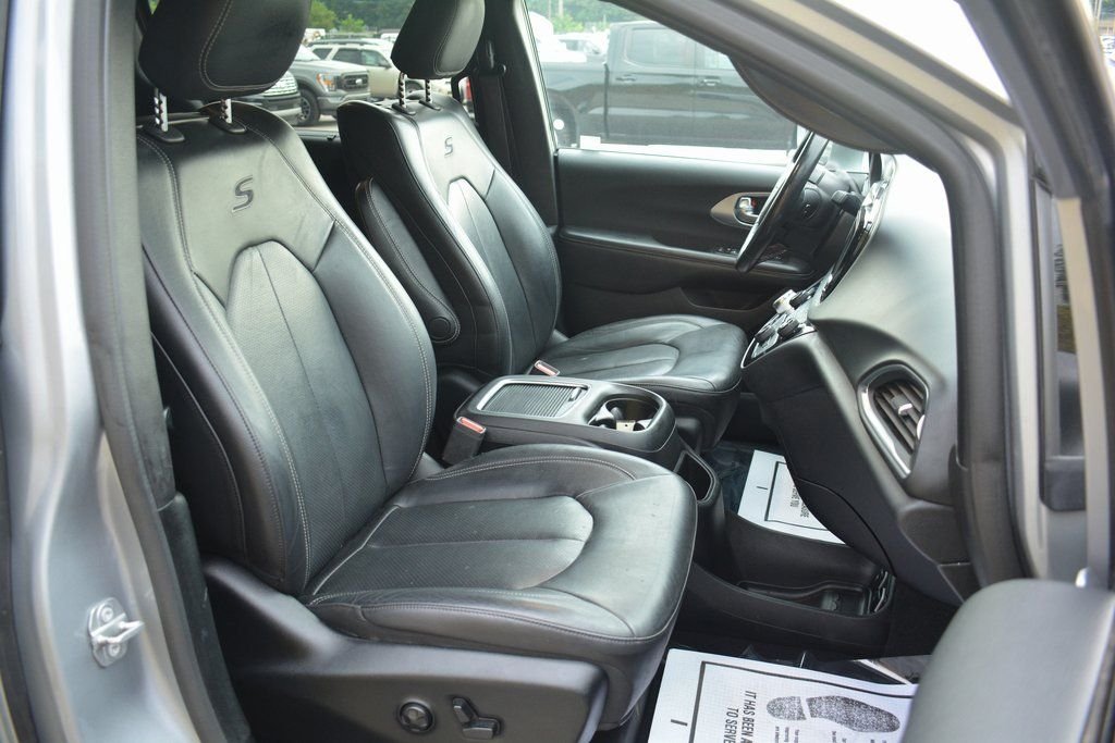 2019 Chrysler Pacifica Touring L Plus - Photo 18