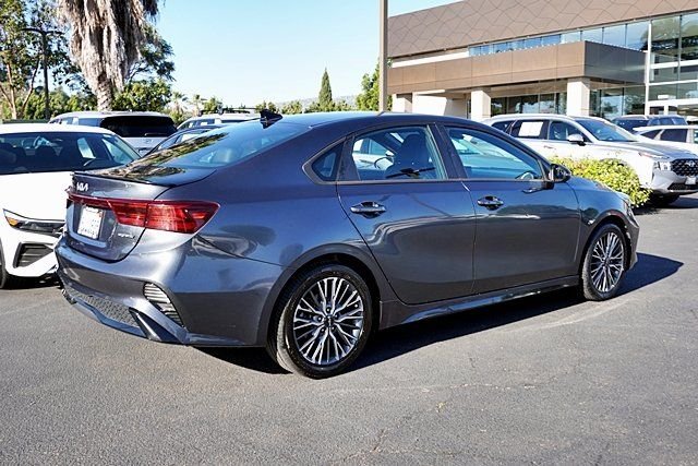 Used 2024 Gray Kia GT-Line image 7