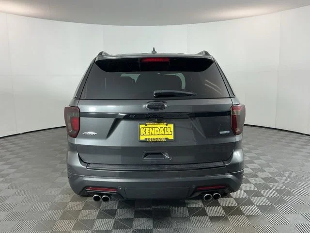 Used 2018 Gray Ford Sport image 6
