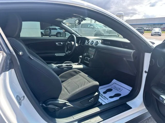 Used 2018 Oxford White Ford EcoBoost image 8