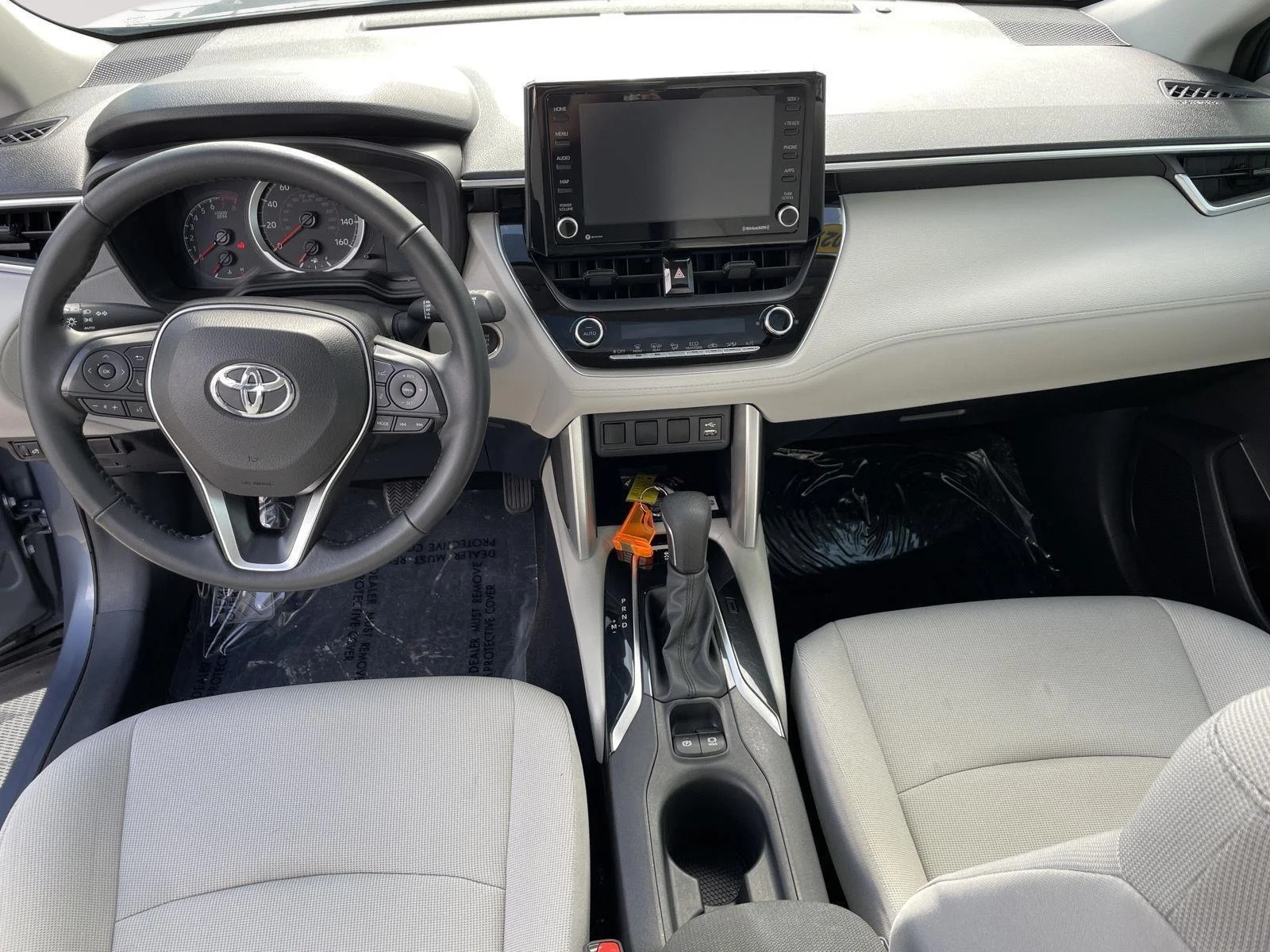 Used 2022 Celestite Toyota LE image 20