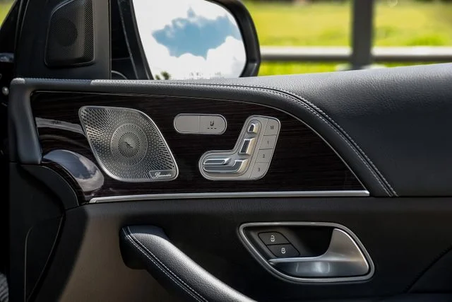 Used 2022 Black Mercedes-Benz GLE 350 image 57
