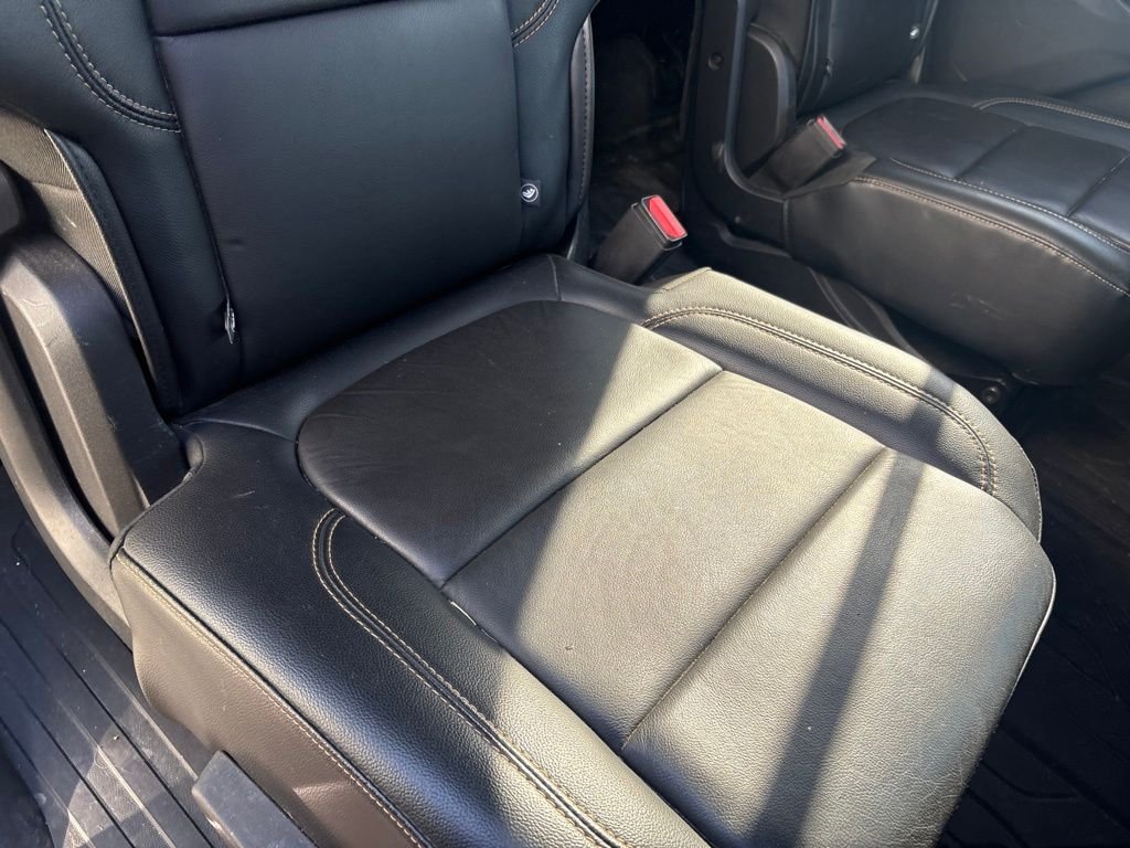 Used 2018 Satin Steel Metallic Chevrolet 3LT image 34