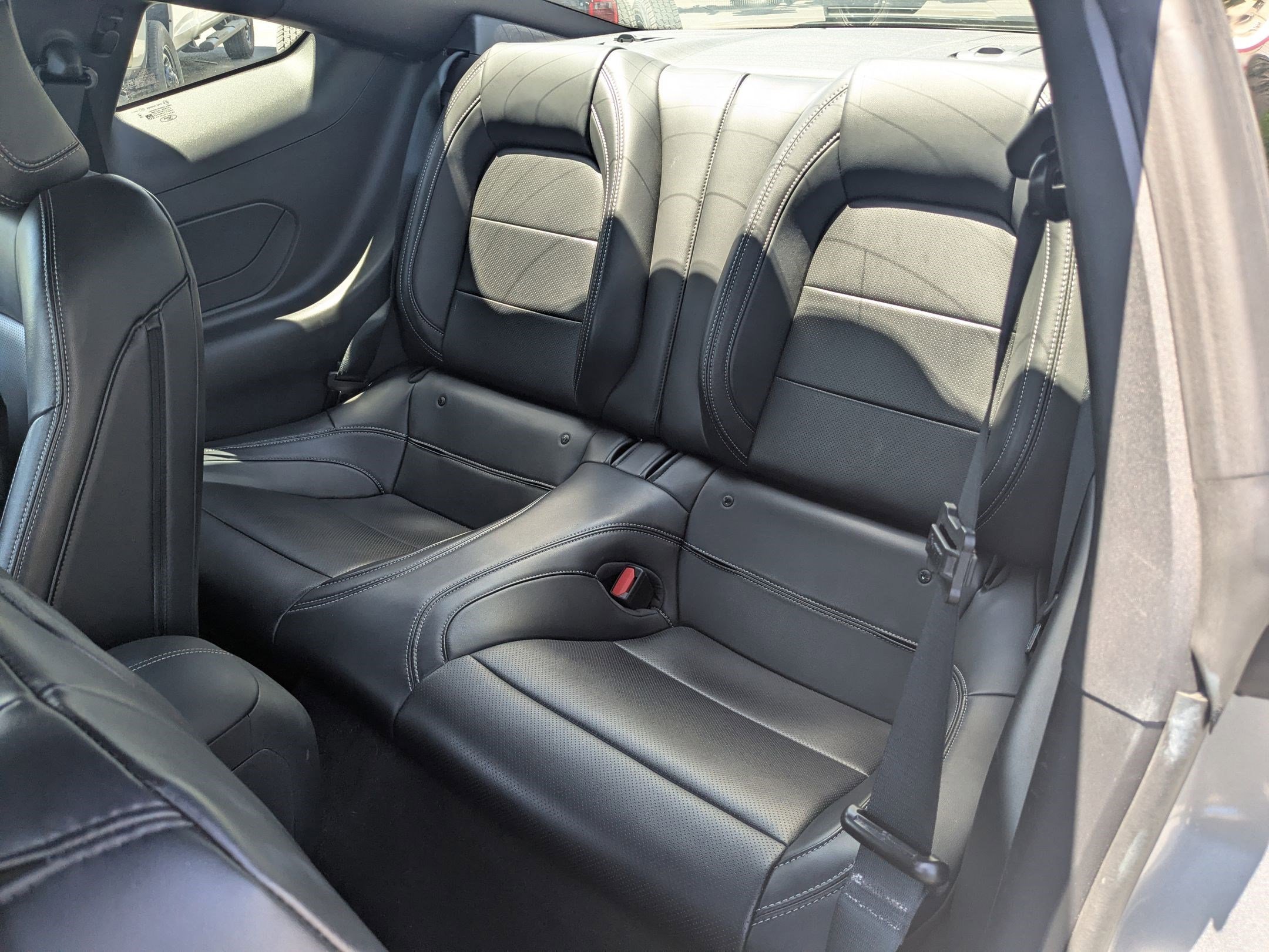 Used 2025 Silver Ford EcoBoost Premium image 25