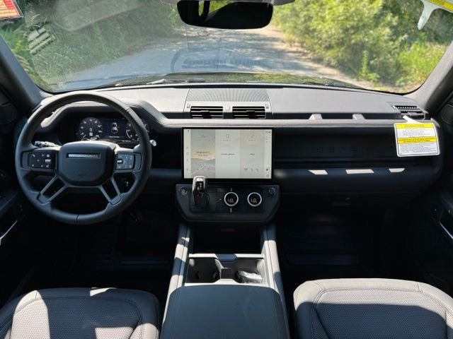 New 2026 Santorini Black Land Rover S image 21