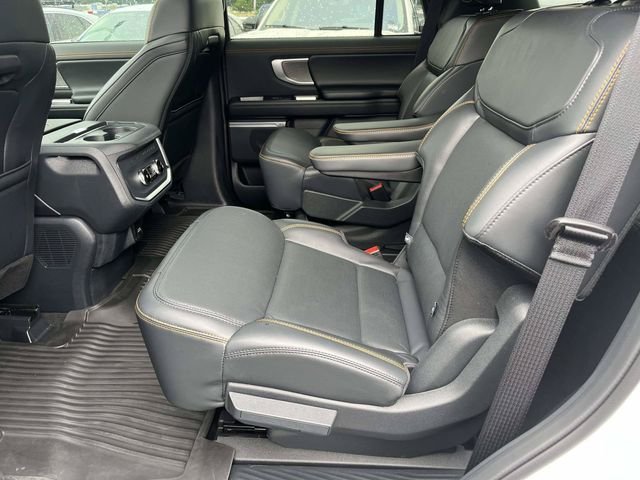 New 2025 Star White Metallic Tri-Coat Ford Tremor image 4