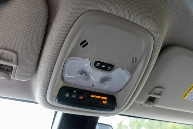 Used 2023 White Buick Preferred image 34