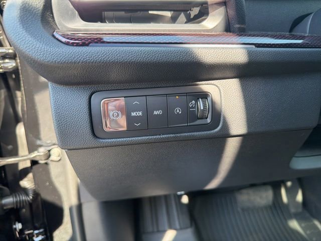 New 2026 Mosaic Black Metallic Chevrolet Z71 image 29
