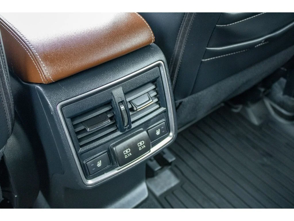 Used 2022 Magnetite Gray Metallic Subaru Touring image 19
