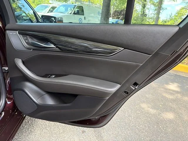 Used 2020 GARNET METALLIC Cadillac Luxury image 16