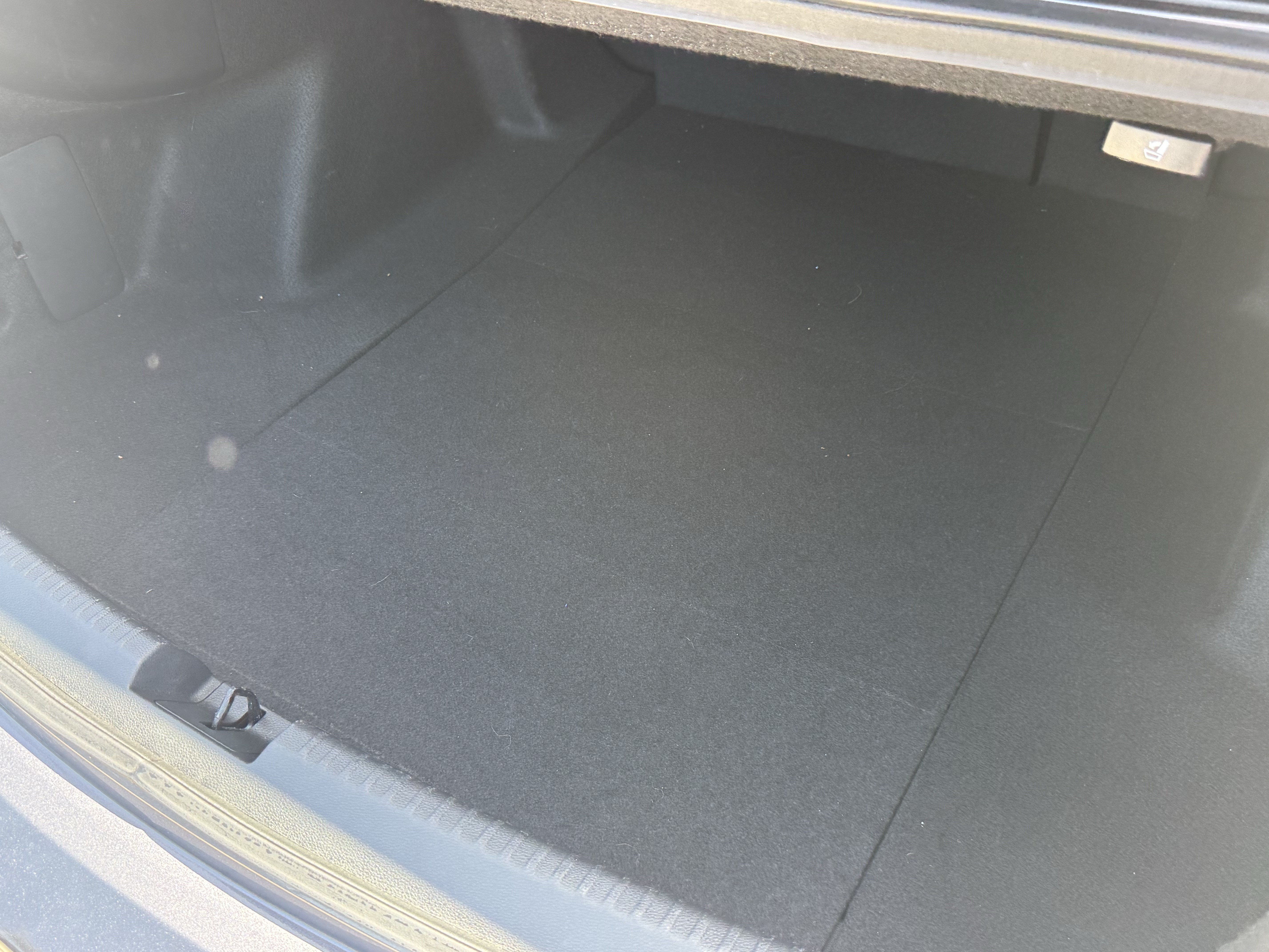 Used 2022 Black Acura  image 32