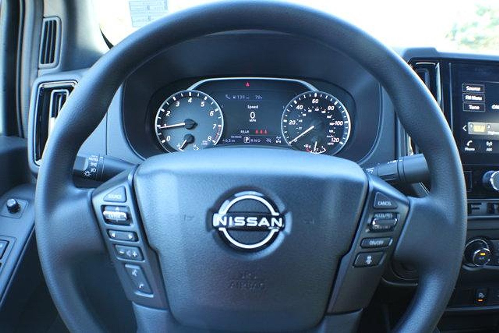 2026 Nissan Frontier SV - Photo 6