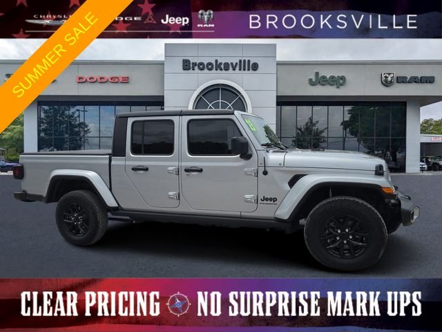 2023 Jeep Gladiator Sport S's photo
