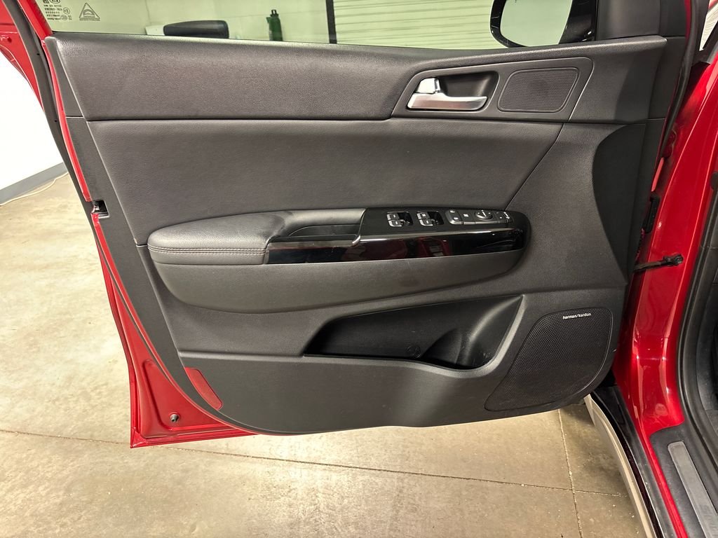 Used 2022 Red Kia SX image 23