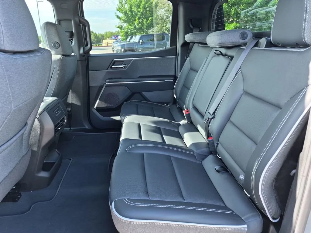 2026 GMC Sierra EV Elevation - Photo 37
