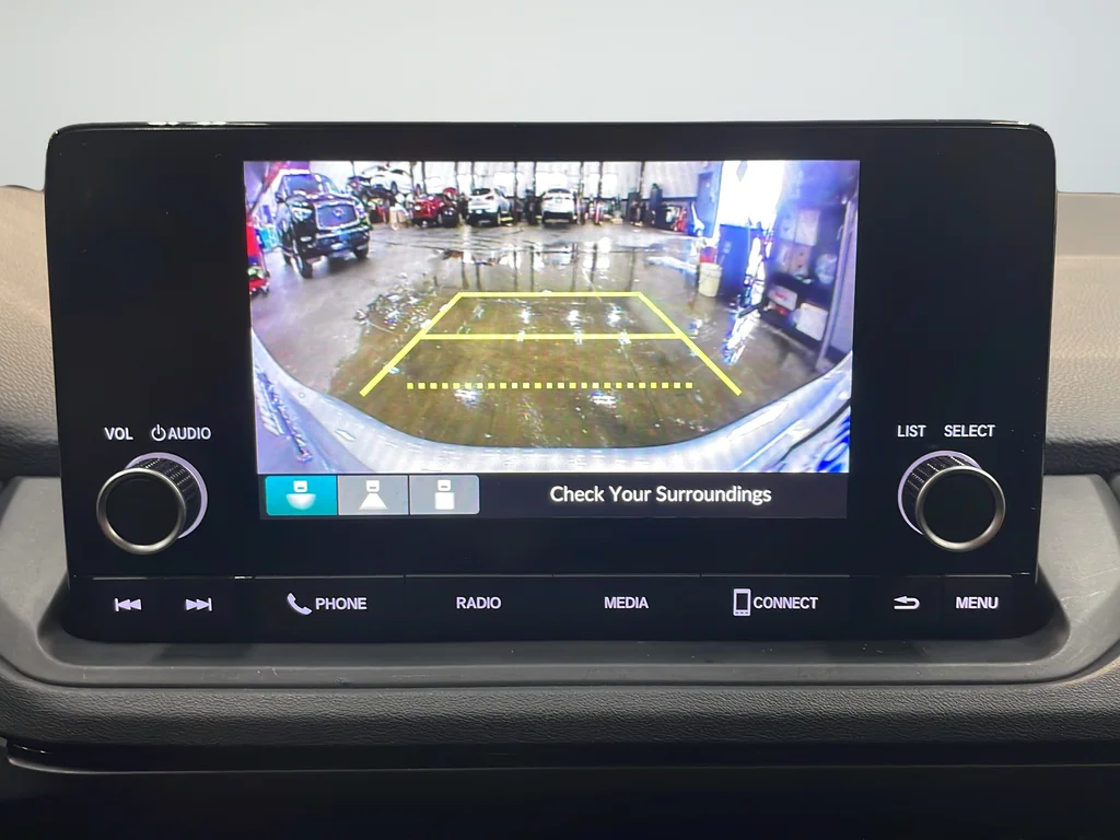 Used 2025 Silver Honda LX image 15