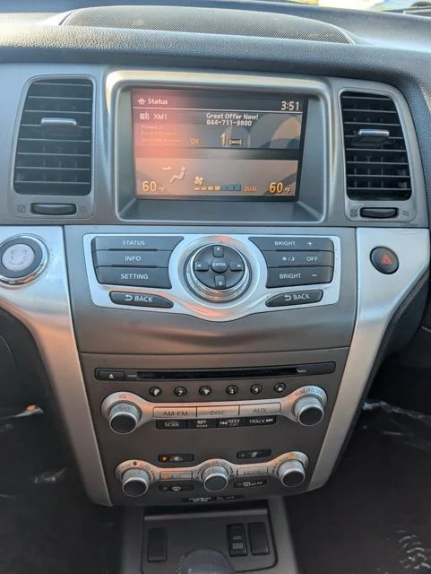 Used 2012 Silver Nissan SV image 11