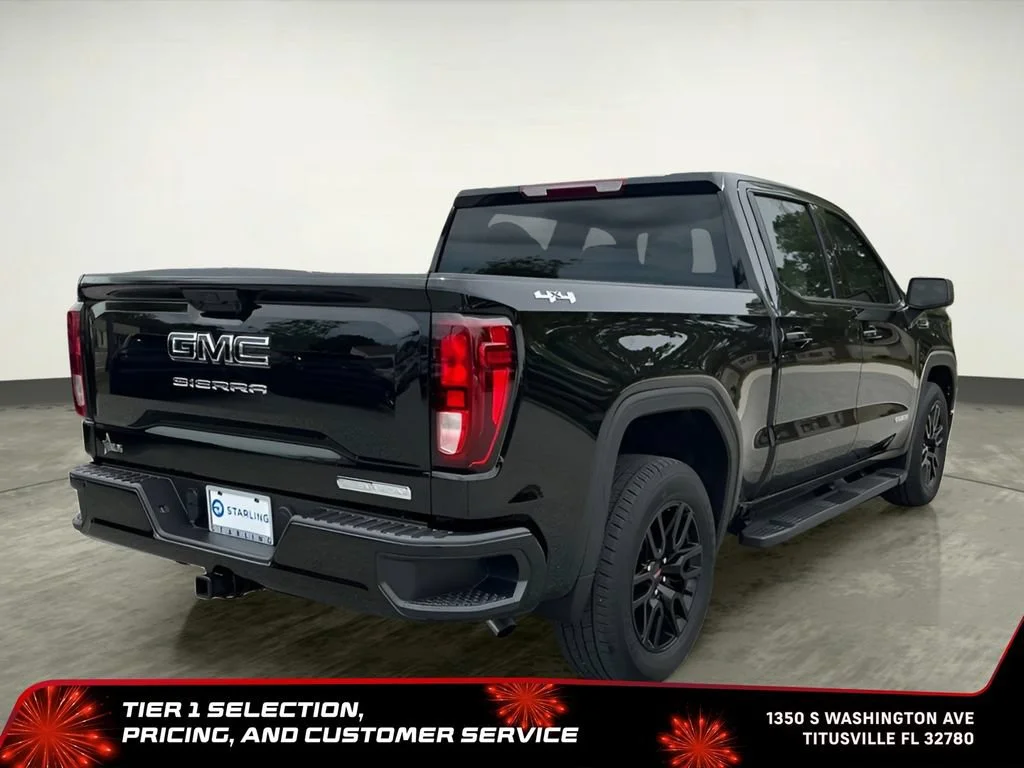 Used 2025 Onyx Black GMC Elevation image 11