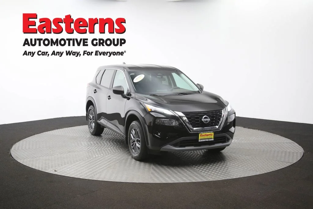 Used 2023 Black Nissan S image 49