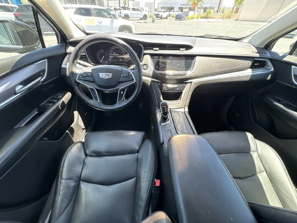 Used 2017 Black Cadillac Luxury image 21