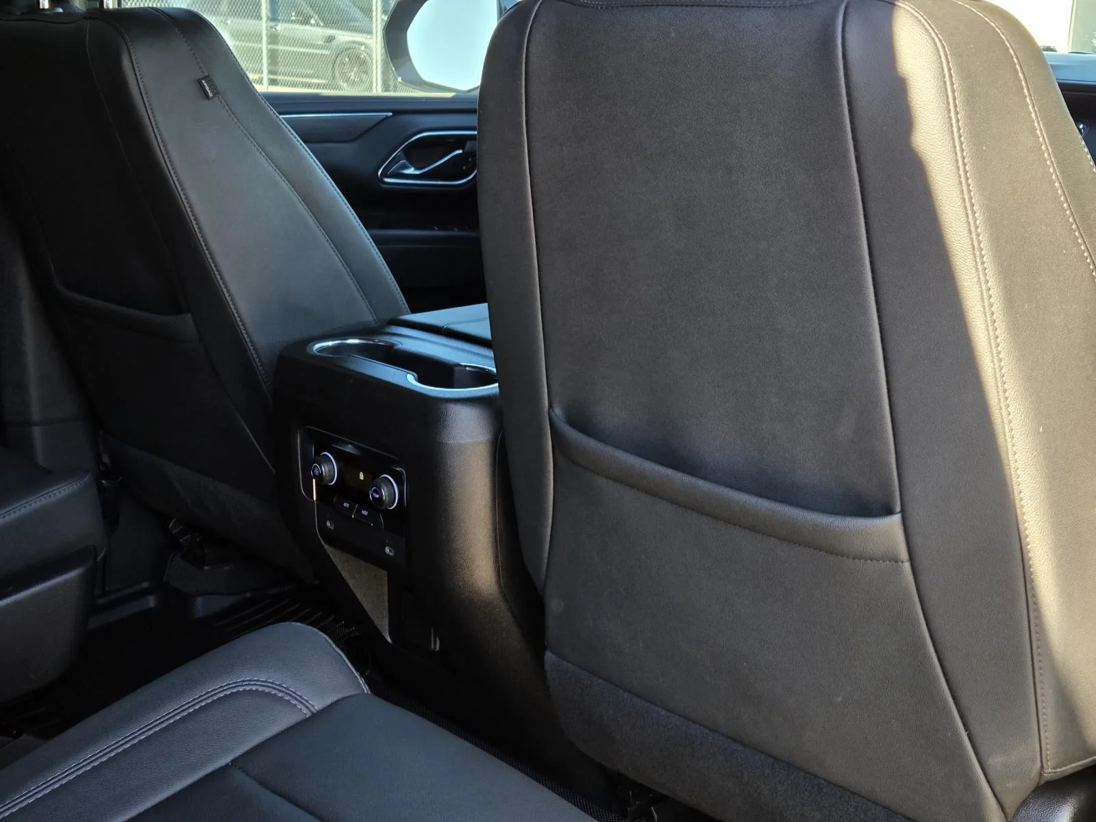 Used 2023 Midnight Blue Metallic Chevrolet Z71 image 39