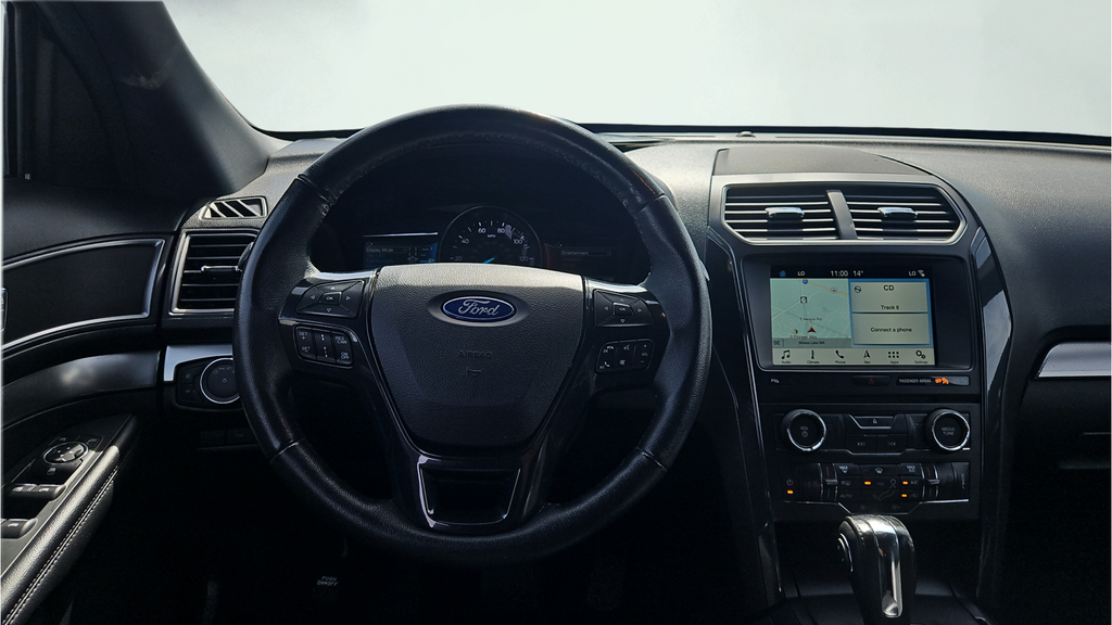 Used 2018 White Ford XLT image 16