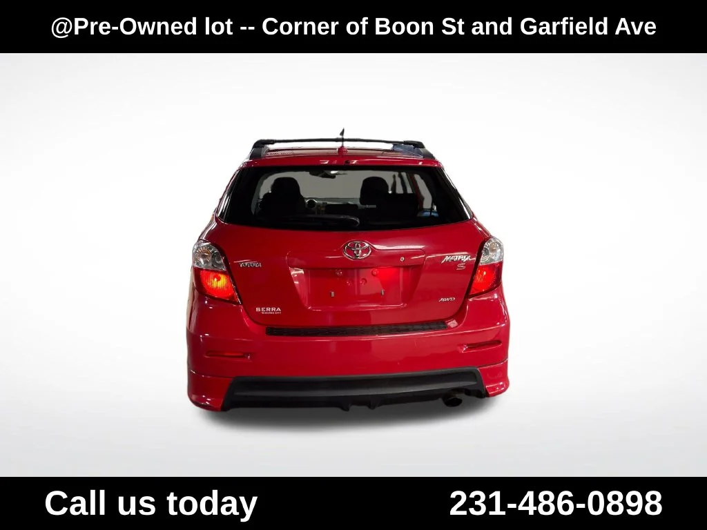Used 2009  Toyota S image 4