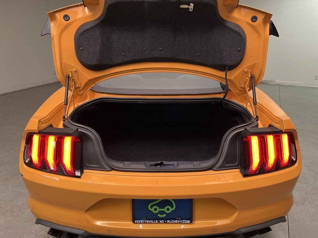 2022 Ford Mustang GT Premium - Photo 22