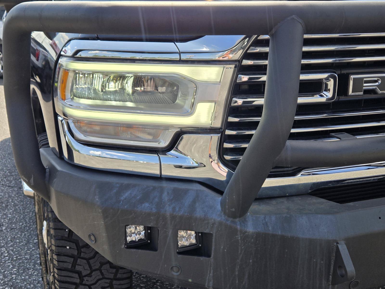Used 2023 Diamond Black Crystal Pearlcoat Ram Laramie image 4