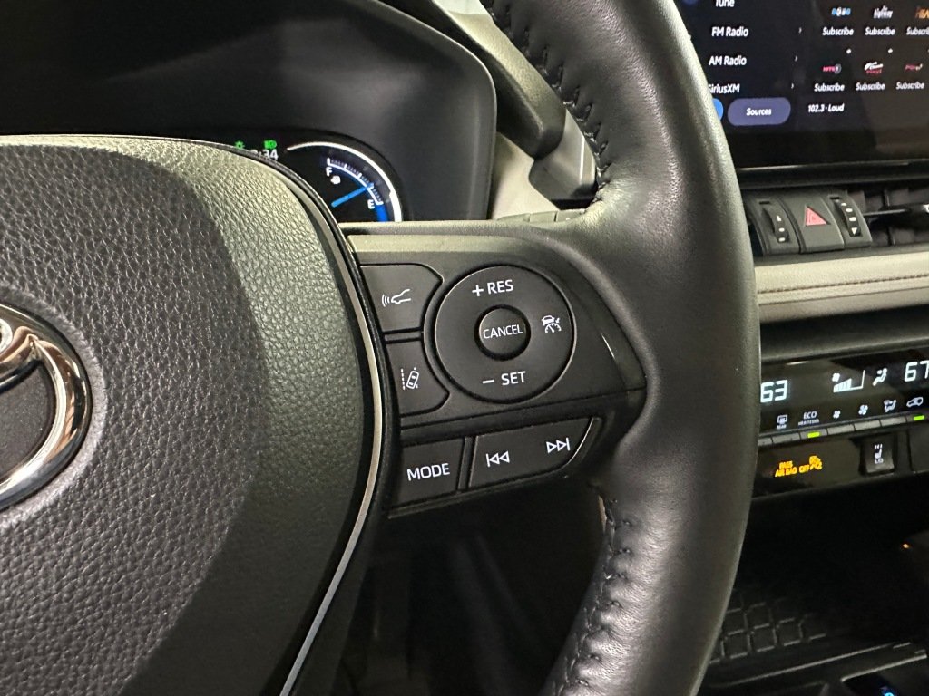 2023 Toyota RAV4 XLE Premium - Photo 9