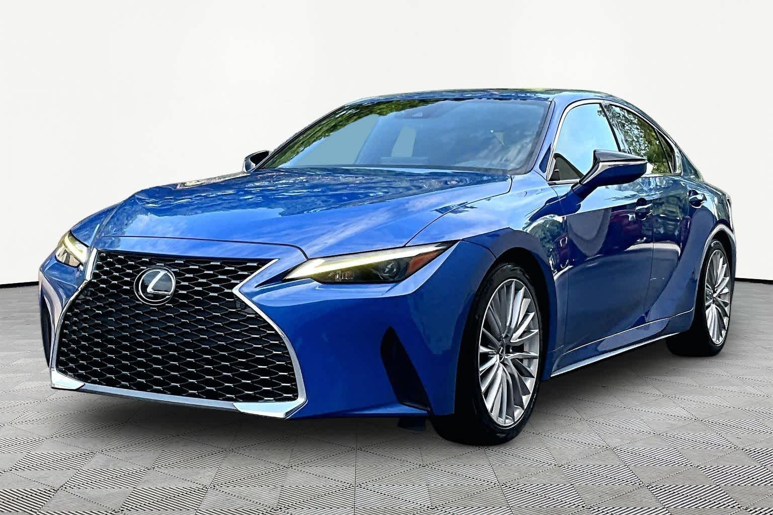 Used 2023 Grecian Water Lexus  image 2