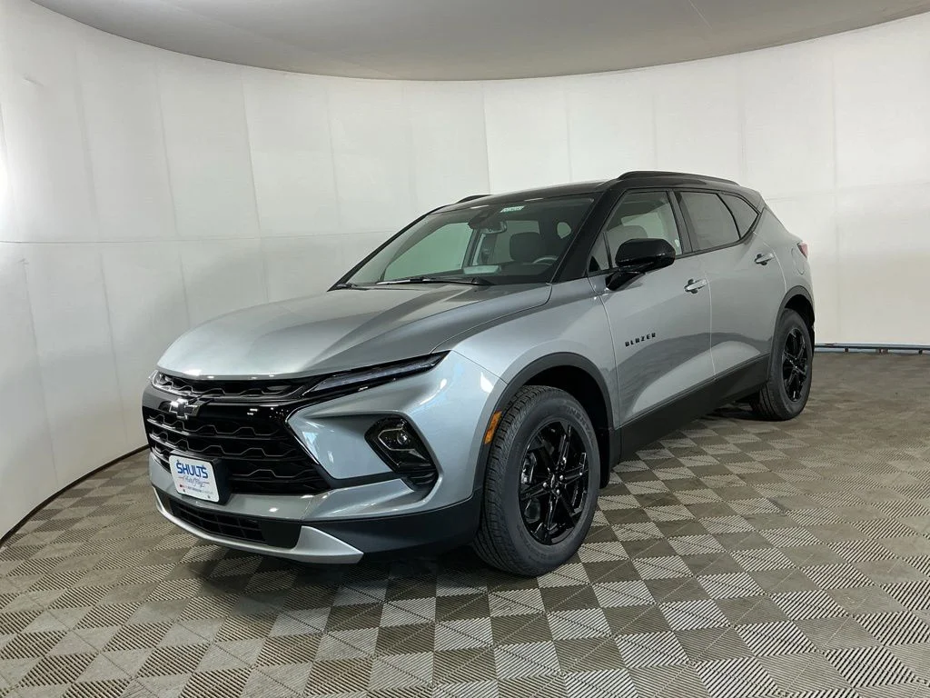 New 2026 Gray Chevrolet LT image 3