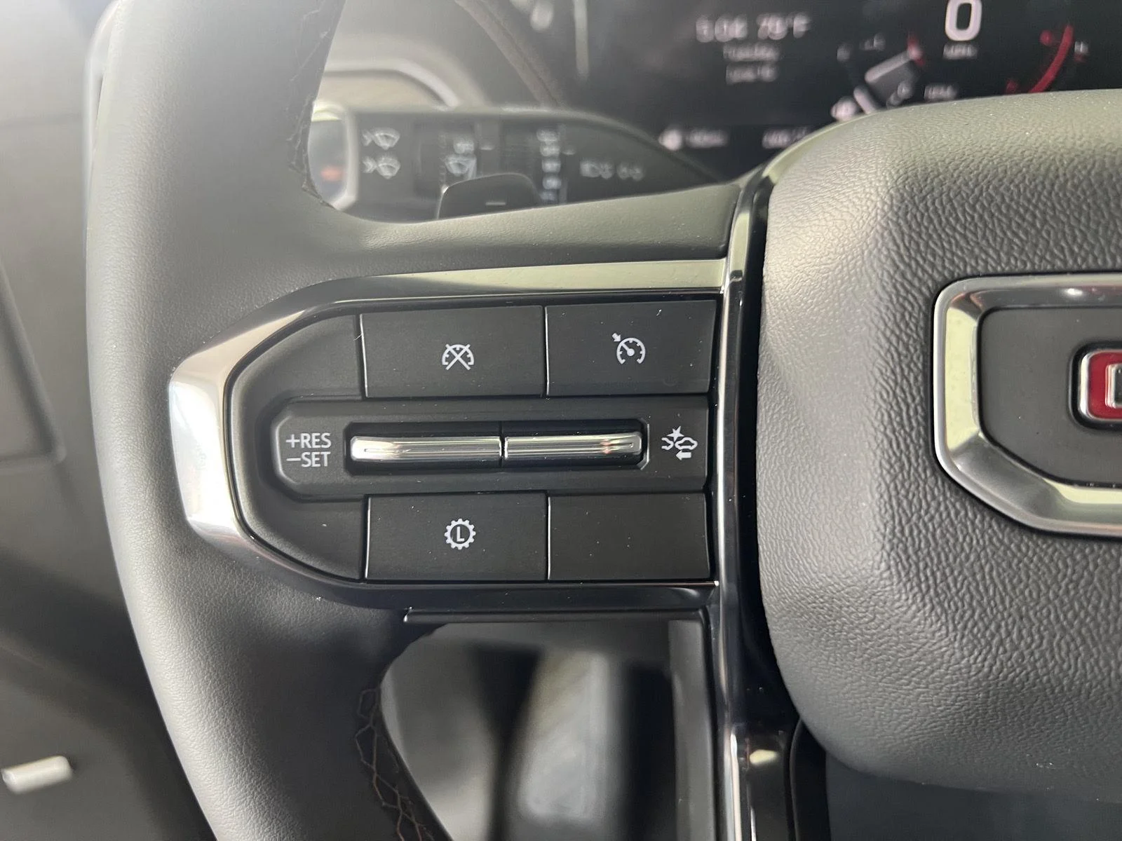 Used 2026 Onyx Black GMC AT4 image 11